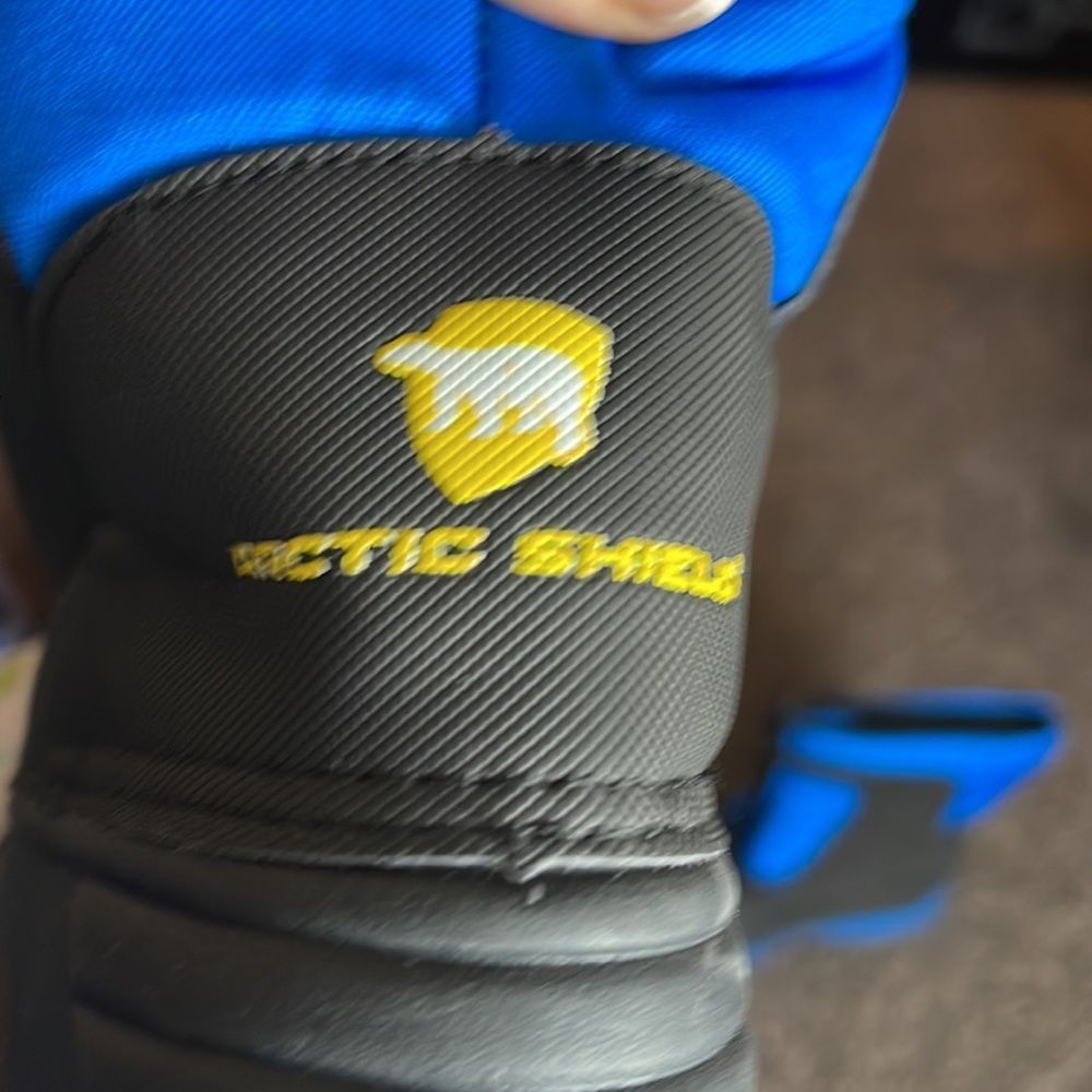 Arctic Shield Snow Boots Sz 5 Black Blue Zip Front - Picture 5 of 13